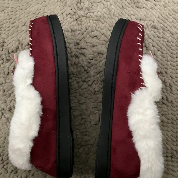 Women's Trapper  Memory Foam Slippers - Picture 3 of 7